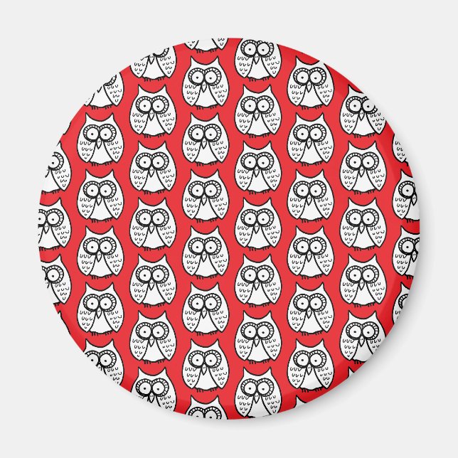Funny Cartoon Owls Red Magnet (Front)