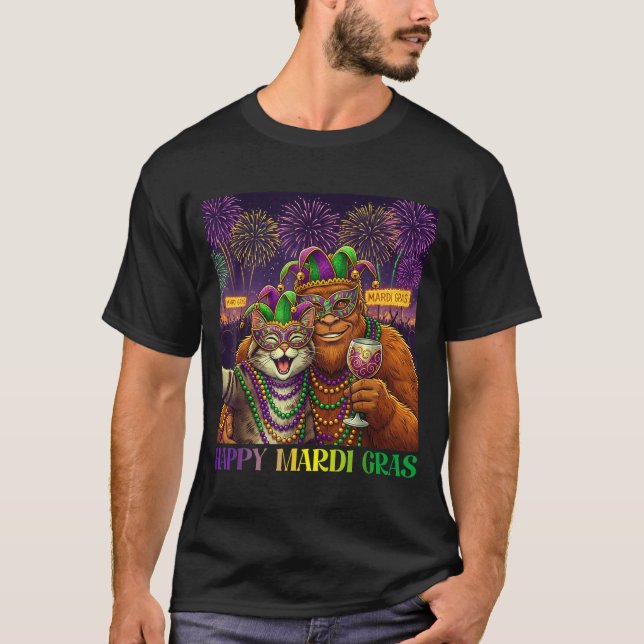 Funny Cat Bigfoot Selfie Mardi Gras Carnival Party T-Shirt (Front)