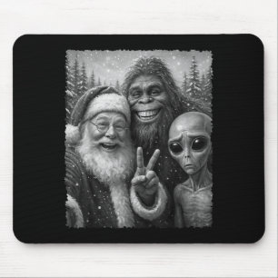 Funny Cat Christmas Bigfoot Alien Santa Snow Selfi Mouse Pad
