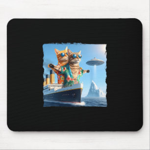 Funny Cat Couple Selfie With Alien Trip Vacation C Mouse Pad