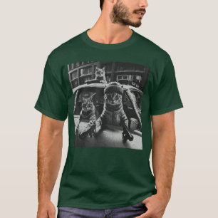 Funny Cat Gang Vintage Cute Kitten Gangster Cat Me T-Shirt