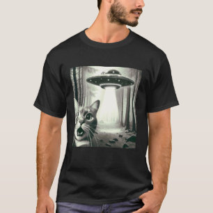 Funny Cat Selfie With Alien UFO Graphic Men Women T-Shirt