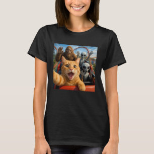 Funny Cat Selfie with Big Foot & Alien Roller Coas T-Shirt