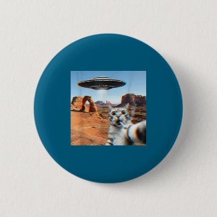 Funny Cat Selfie With Ufo And Cigarette  6 Cm Round Badge