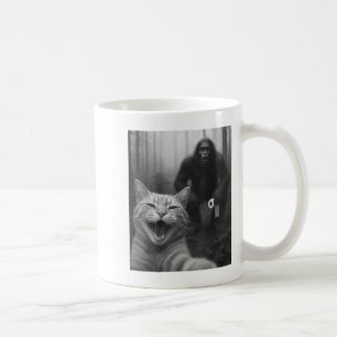 Funny Cat Surprised Happy Selfie With Bigfoot Doin Coffee Mug