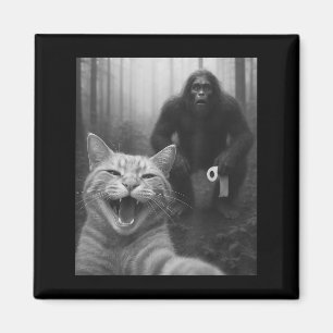 Funny Cat Surprised Happy Selfie With Bigfoot Doin Magnet