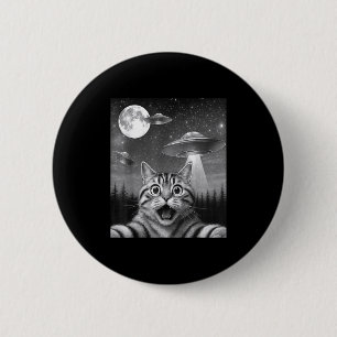 Funny Cat Taking Selfie In A Forest With Ufo Men W 6 Cm Round Badge
