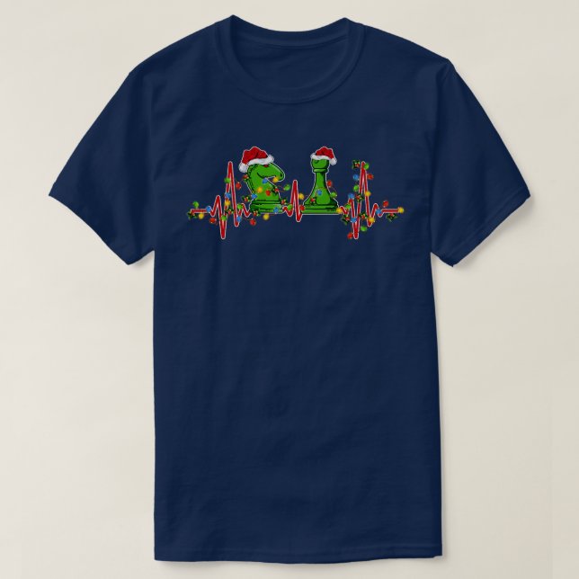 Funny Chess Game Lover Xmas Lights Heartbeat Chess T-Shirt (Design Front)