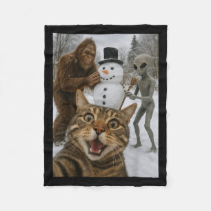 Funny Christmas Cat Selfie With Bigfoot Alien & Fleece Blanket