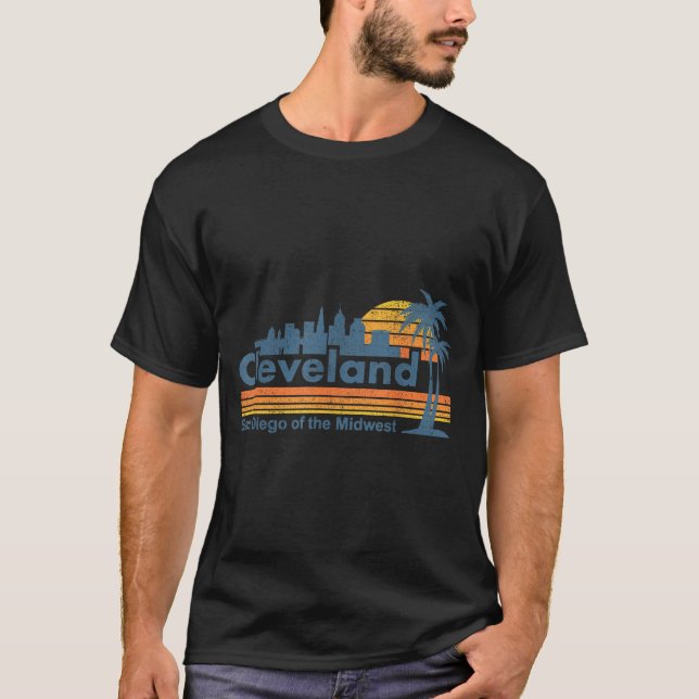 Funny Cleveland Skyline San Diego Of The Midwest R T-Shirt (Front)