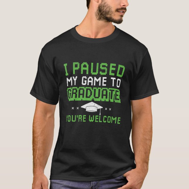 Funny College Or High School 2021 Video Gamer Grad T-Shirt (Front)