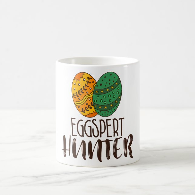 Funny Cute Easter Pun Eggspert Hunter Quote Doodle Coffee Mug (Center)