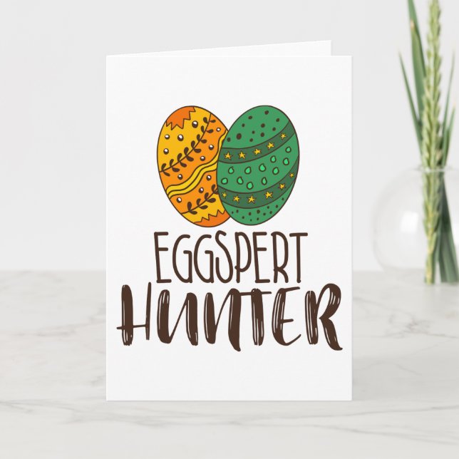 Funny Cute Easter Pun Eggspert Hunter Saying Card (Front)