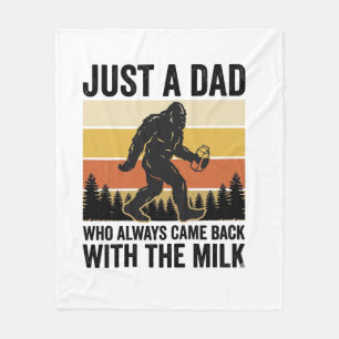 Funny Dad Came Back With the Milk Vintage Shirt_1 Fleece Blanket