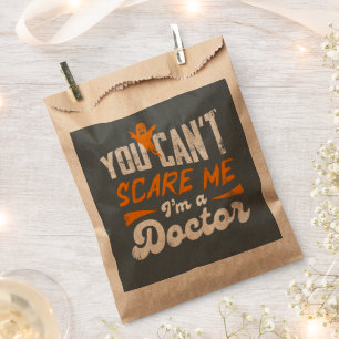 Funny Doctor 🩺Quote Nothing Scares Me Doctor Gift Favour Bag