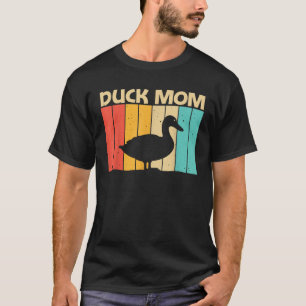 Funny Duck Design For Mum Mother Duck Farmer T-Shirt