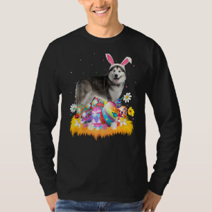 Funny Easter Egg  Alaskan Malamute Dog Easter Sund T-Shirt