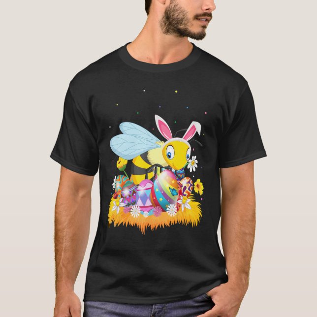 Funny Easter Egg  Cute Wasp Easter Sunday T-Shirt (Front)