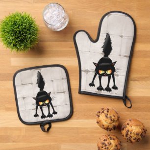 Funny Fierce Black Cat Cartoon Oven Mitt & Pot Holder Set