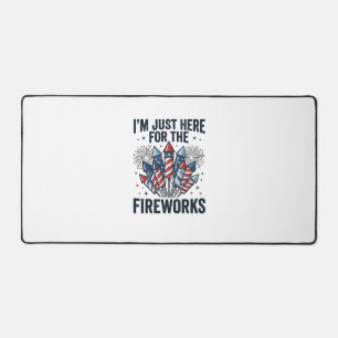 Funny Fireworks Lover Vintage Patriotic Shirt_1 Desk Mat