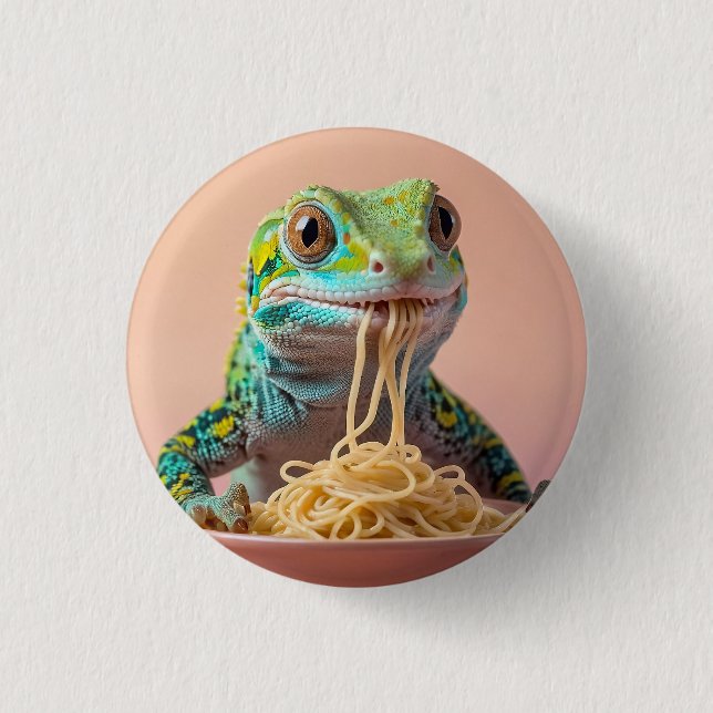 Funny Gecko Eating Spaghetti  3 Cm Round Badge (Front)