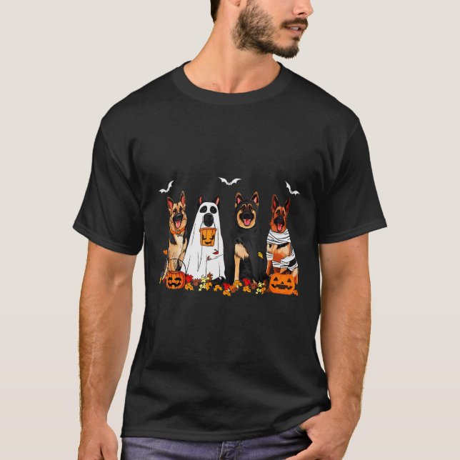 Funny Ghost German Shepherd Halloween Dog Mum Dog  T-Shirt (Front)