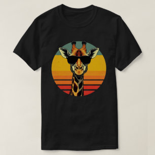 Funny Giraffe Sunglasses Vintage African Animal T-Shirt