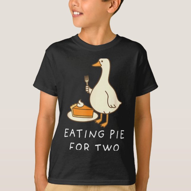 Funny Goose Thanksgiving Couples Pregnancy Announc T-Shirt (Front)