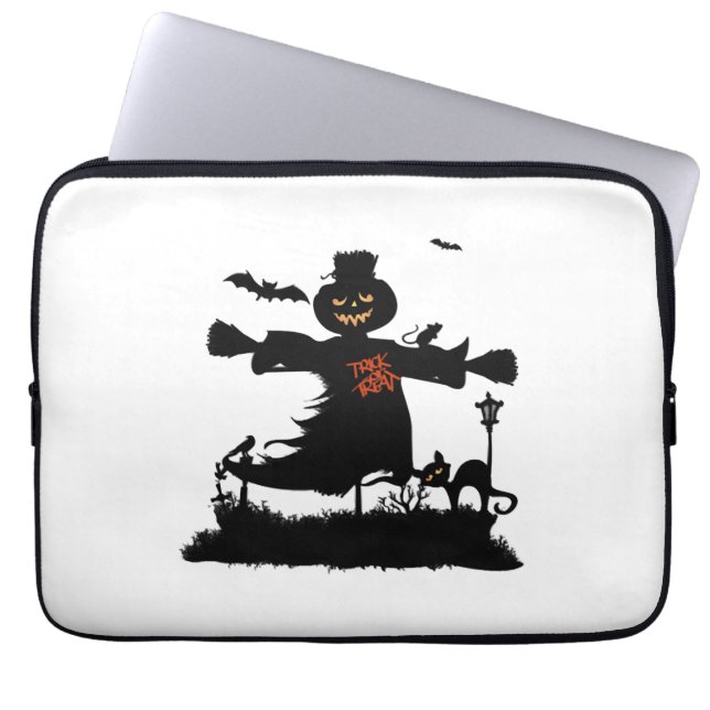 Funny halloween design with scarecrow laptop sleeve (Front)