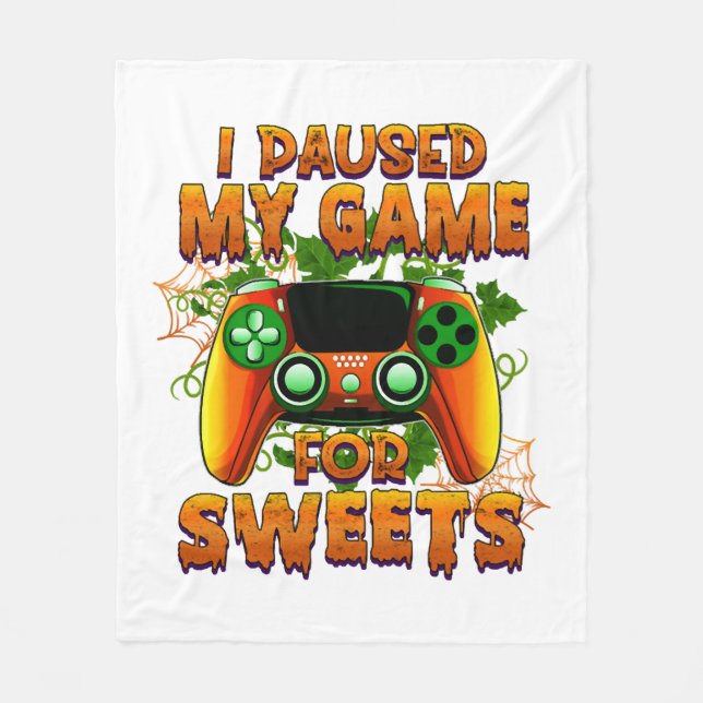 Funny Halloween Outfit for Gamer - Cool Halloween Fleece Blanket (Front)