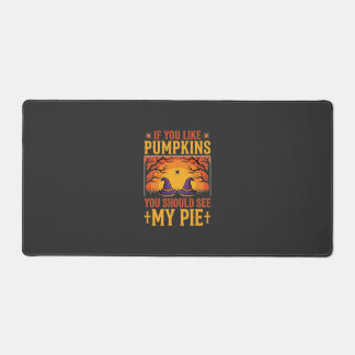 Funny Halloween Pumpkin Pie Witch Design_1 Desk Mat