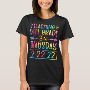 Funny Happy Twosday Tuesday February 22Nd 2022 Com T-Shirt