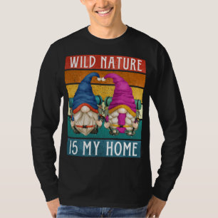 Funny Hiker Gnomes With Travel Backpack Retro Hiki T-Shirt
