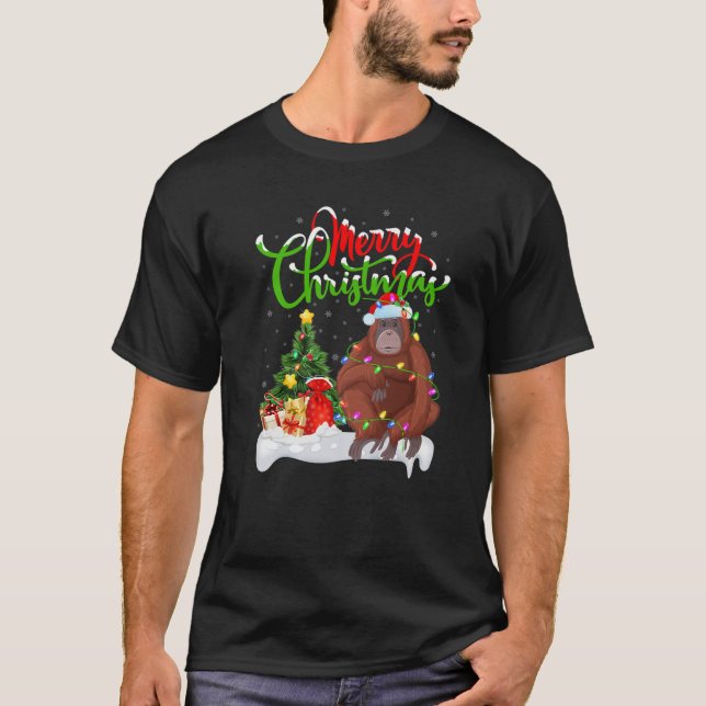 Funny Howler Animal Lover Xmas Lighting Howler Chr T-Shirt (Front)