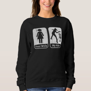 Funny Husband Frisbees Disc Wife Disc Golf Lover Sweatshirt