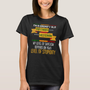 Funny Im A Grumpy Old Vietnam Veteran T-Shirt