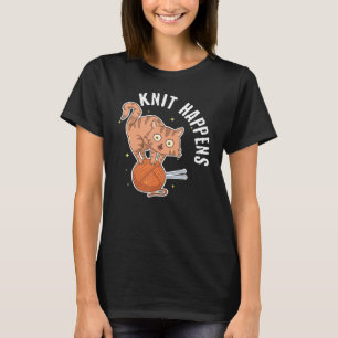 Funny Knit Craft Art Cute Cat Crocheting Yarn Love T-Shirt