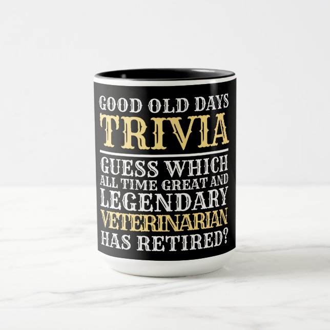 Funny Legendary Veterinarian Retirement T-Shirt Mu Mug (Center)