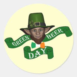 Funny leprechaun St Patrick's day Classic Round Sticker
