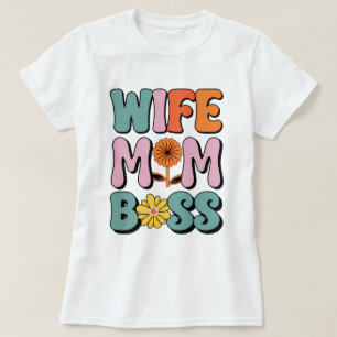 Funny Mama Skeleton Hand - Mother's Day Gift T-Shirt
