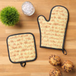 Funny Matzo Passover Hanukkah 4Sarah Oven Mitt & Pot Holder Set<br><div class="desc">You will love our fun matzo Passover design! Makes a great gift for the holidays!</div>