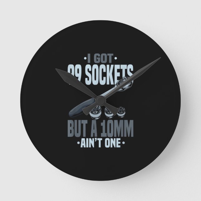Funny Mechanic Gift For A Car Mechanic Round Clock (Front)