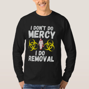 Funny men pest control exterminator exterminating T-Shirt