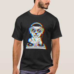 Funny Nova Scotia Duck Tolling Retriever DJ Glitch T-Shirt
