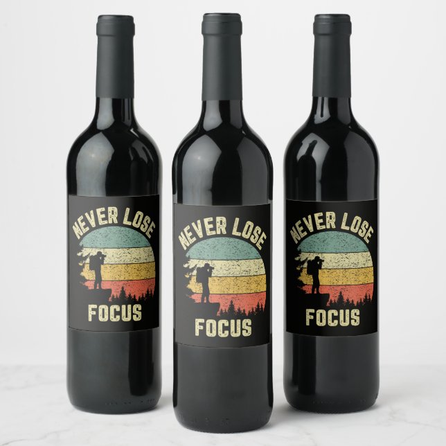 Funny Photographer Camera Never Lose Focus Wine Label (Bottles)