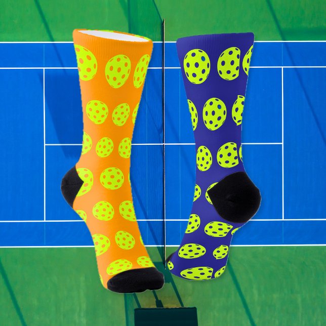 Funny Pickleball Odd Blue Orange Socks (Funny Pickleball Odd Blue Orange Socks)