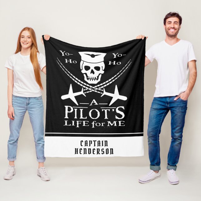 Funny Pilot Skull Aeroplanes Pirate Humour | Fleece Blanket (In Situ)