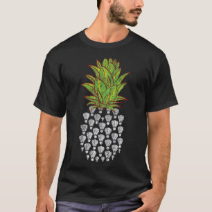 Funny Pineapple Distressed Design Badminton Sport T-Shirt