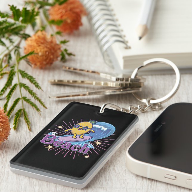funny pineapple key ring (Front Right)