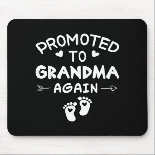 Funny promoted to grandma soon to be a grandma mouse pad